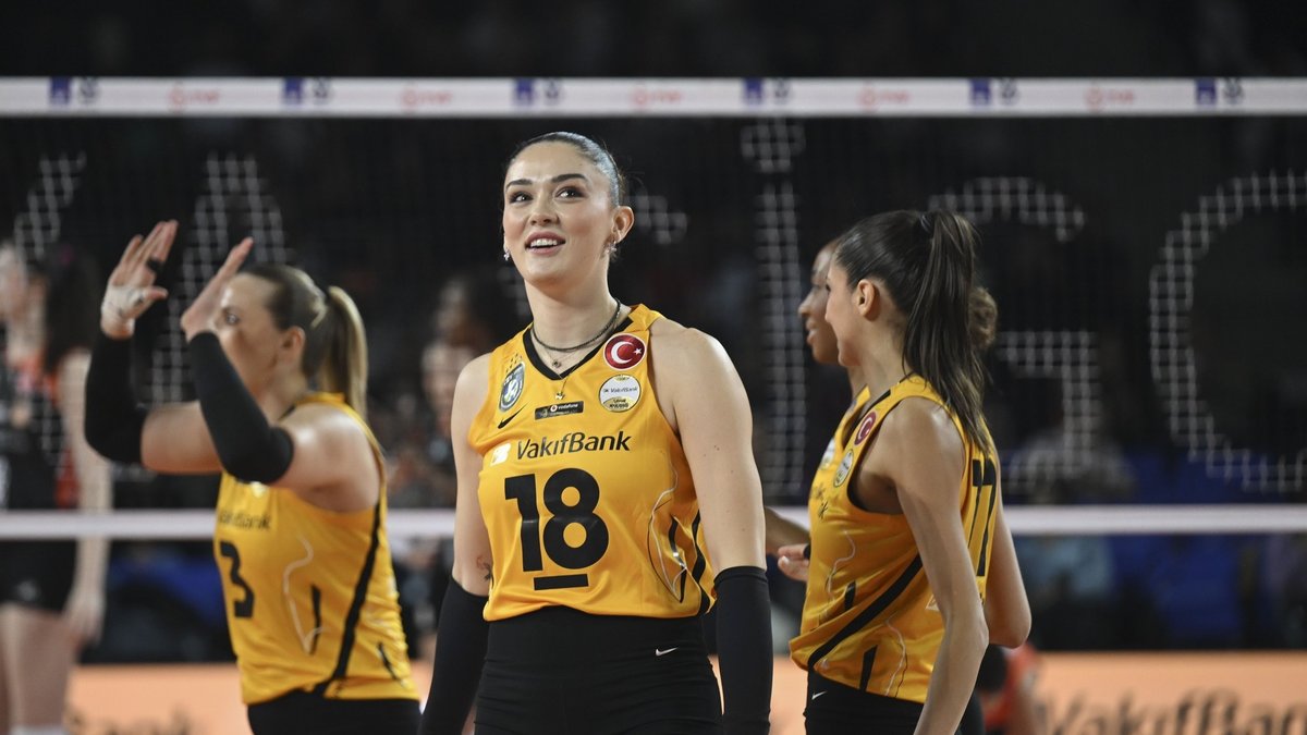 VakıfBank play-off 1-4 etabında öne geçti