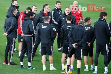Yıldız futbolcudan transfer itirafı! Beşiktaş’a gelmek isterim