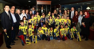 'Umudum Öğretmenim' ile öğrenciler Fenerbahçe Stadı'nda