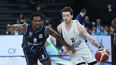 Anadolu Efes evinde Türk Telekom'a şans tanımadı!