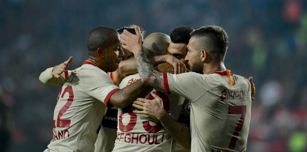 Galatasaray'da 20 maç sonra bek katkısı!