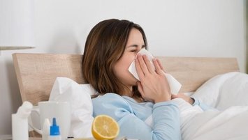 SOĞUK ALGINLIĞI NASIL GEÇER? Soğuk algınlığına ne iyi gelir? Evde soğuk algınlığını doğal ve bitkisel yollarla hızlı ne giderir?