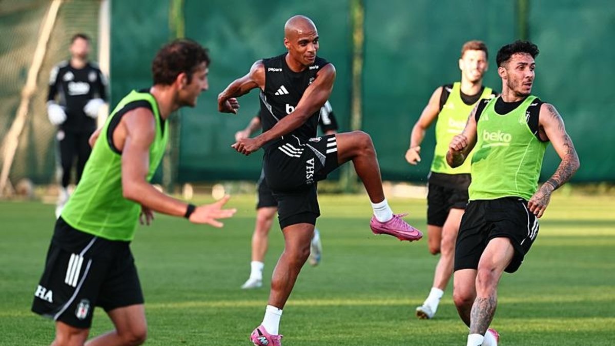 Hazırlıklar sürüyor