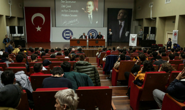 TÜRFAD 'VAR'ın Türk futboluna getirdikleri' panelini düzenledi