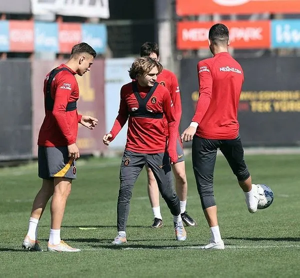 galatasaray-kasimpasa-maci-ne-zaman-gs-maci-saat-kacta-ve-hangi-kanalda-spor-toto-super-lig-1678447029011.jpeg Galatasaray - Kasımpaşa maçı ne zaman, saat kaçta ve hangi kanalda? GS maçı detayları | Spor Toto Süper Lig - 1