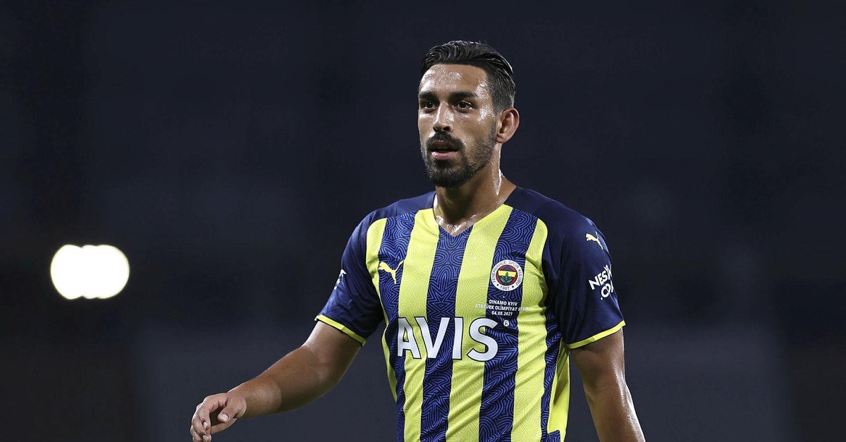 Fenerbahce Haberleri Fenerbahce De Irfan Can Kahveci Soku Alacagi Ceza Fotomac