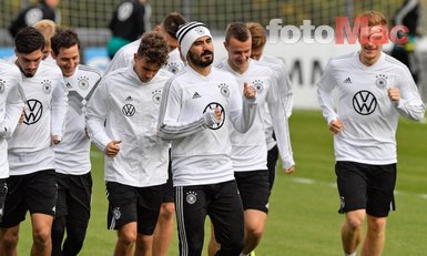 İlkay Gündoğan ve Emre Can’dan skandal açıklamalar! Asker selamı...