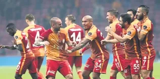Uyuyan dev uyandı