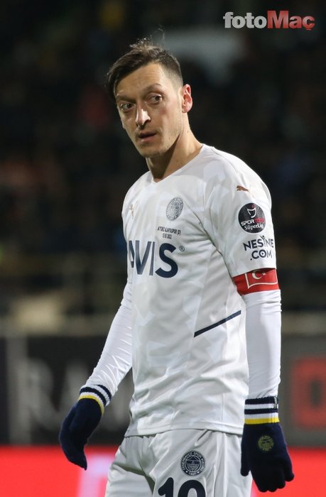 FENERBAHÇE HABERLERİ: Mesut Özil için olay yorum! "Ondan istediğimiz..."