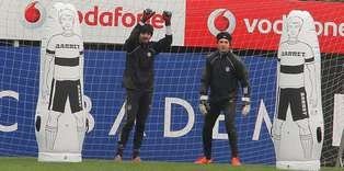 Güneş'ten kalecilere rest!