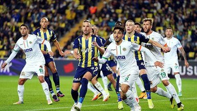 Alanyaspor'un Fenerbahçe karşısında bulduğu golde ofsayt var mı?