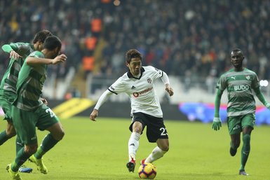 Beşiktaş’ın yeni hücum dörtlüsü: Lens-Kagawa-Ljajic-Burak
