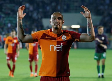 Fenerbahçe'de top oynayan Neto'dan Galatasaray'a mesaj!