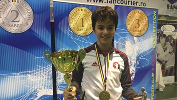 Eskrimcilerimizden 2 bronz birden geldi