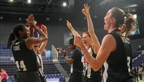 Dişi Kartal galip