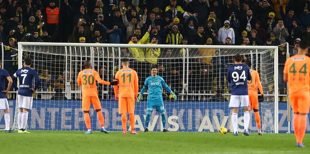 Iste Fenerbahce Nin Penalti Bekledigi Pozisyon Spor Haberleri