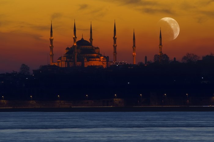 uc-aylar-orucu-ne-zaman-basliyor-2025-uc-aylar-orucu-nasil-tutulur-sevabi-ne-1765635234671.jpg Üç aylar orucunun faziletleri nedir?