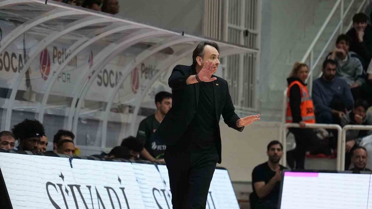 Aliağa Petkimspor, Bursaspor'u 91-82 yendi!