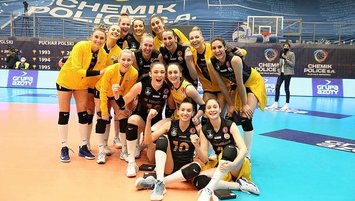 VakıfBank Polonya'da avantajı kaptı