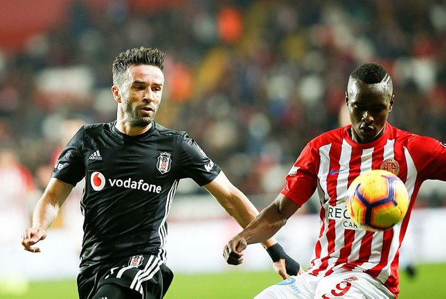 Beşiktaş Vodafone Park'ta Bursaspor'u konuk ediyor! İşte Kartal'ın 11'i...