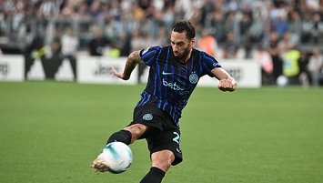 Çalhanoğlu G.Saray için dönüşü olmayan yola girdi