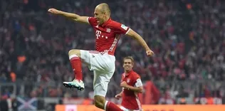 Robben golle döndü