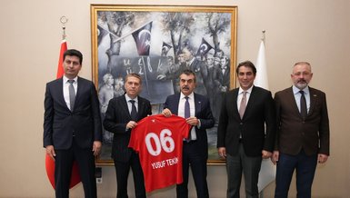 Bakan Yusuf Tekin’e ziyaret