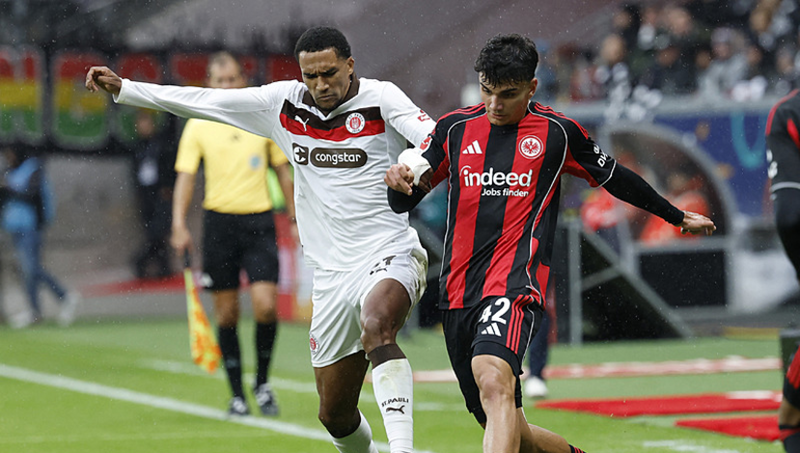 napoli-eintracht-franfurt-maci-canli-izle-napoli-eintracht-franfurt-maci-ne-zaman-saat-kacta-ve-hangi-kanalda-1762236523657.png Can Uzun sağlık durumu