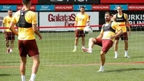 İdmanda ayak tenisi oynandı