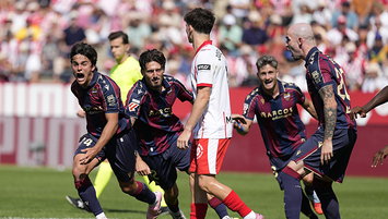 9 kişi kalan Girona, Levante'ye diz çöktü!