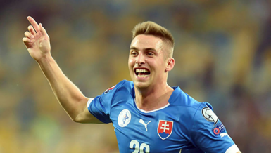 Üçü bir arada MAK!