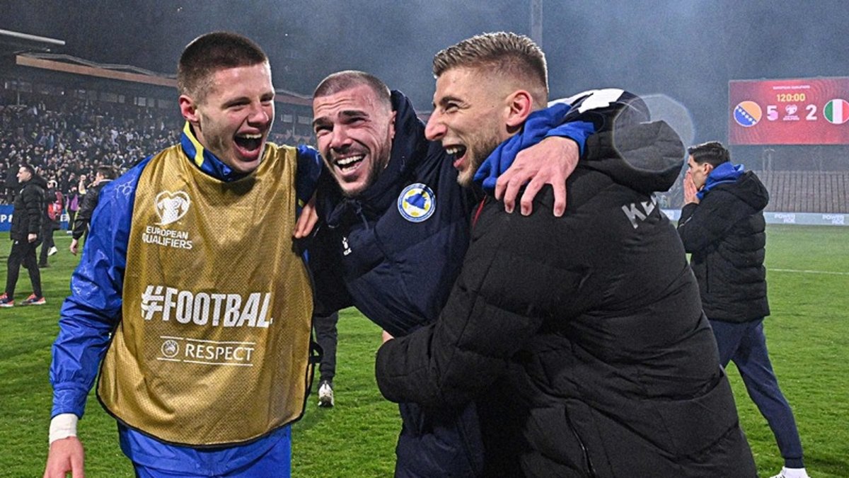 Beşiktaş'tan forvete sürpriz hamle: Jovo Lukic