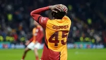 Geçmişi mumla aratıyor