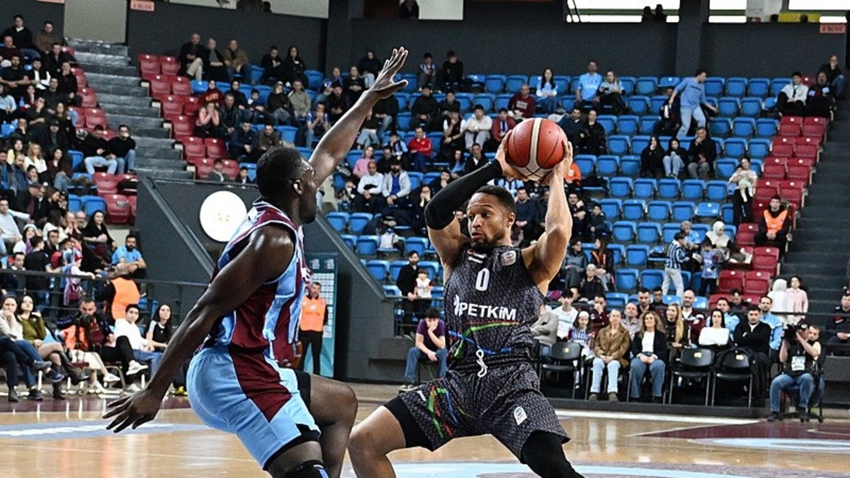 Trabzonspor evinde Aliağa Petkimspor'a kaybetti!