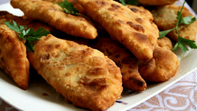 Çi börek (Çiğ börek) tarifi! Çi börek nasıl yapılır? Hangi malzemeler kullanılır? | YEMEK TARİFLERİ