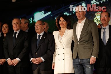 Zinedine Zidane’ın imza töreninden fotoğraflar