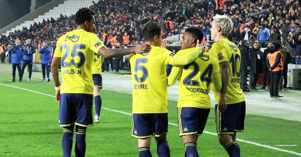 Gaziantep Fk 0 2 Fenerbahce Mac Sonucu Son Dakika Fenerbahce Haberleri Fotomac