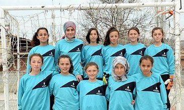 Kızların futbol sevgisi, ön yargıları yendi