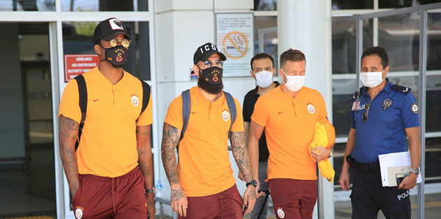 Galatasaray Kafilesi Antalya Da Son Dakika Galatasaray Haberleri Fotomac