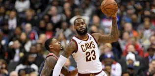 LeBron’dan peş peşe üçüncü triple double