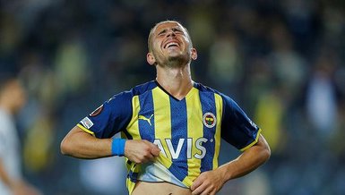 Son dakika spor haberi: Fenerbahçe Olympiakos maçında Dimitris Pelkas direği geçemedi! İşte o pozisyon...