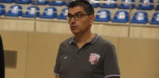İspanyol Koç’tan taraftara çağrı