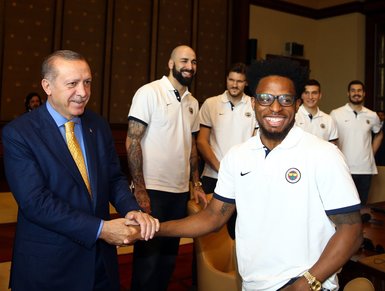 Fenerbahçe’den Cumhurbaşkanı Erdoğan’a ziyaret