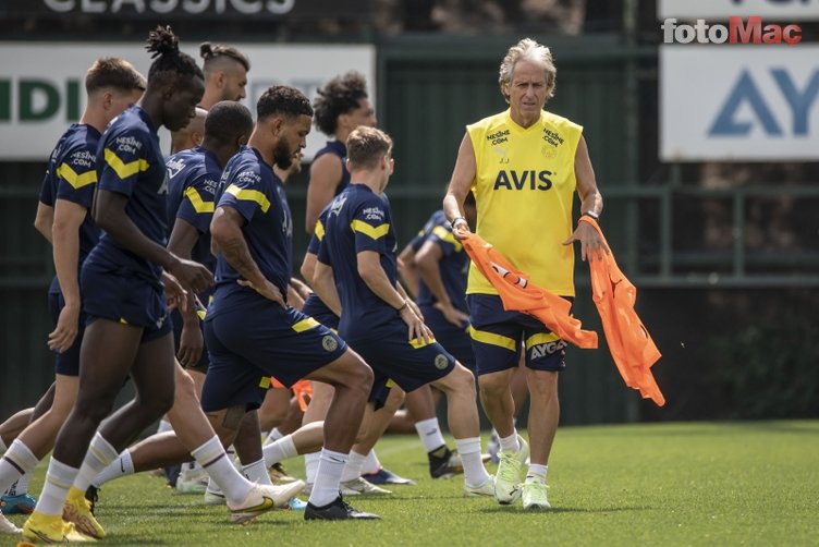 Fenerbahçe'de Jorge Jesus kolları sıvadı! Önemli değişiklikler ve Joao Pedro kararı