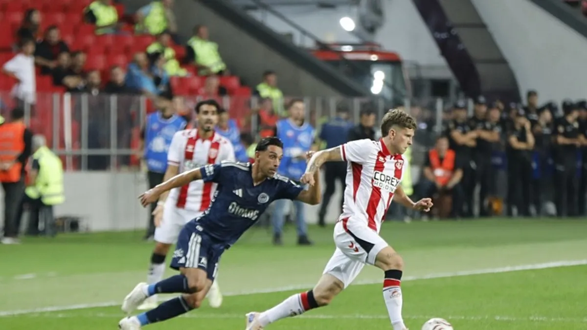 Samsunspor kırmızı kart bekledi! İşte o pozisyon