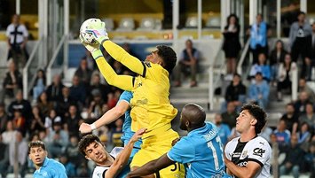 Zion Suzuki de listede