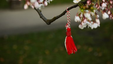 MARTENİÇKA NEDİR? Baba Marta günü nedir? Marteniçka bilekliği ne zaman takılır?