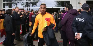 Galatasaray’da bir ayrılık daha! Onyekuru...