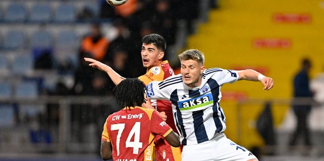 Galatasaray'ı yenen Kasımpaşa lige tutundu!