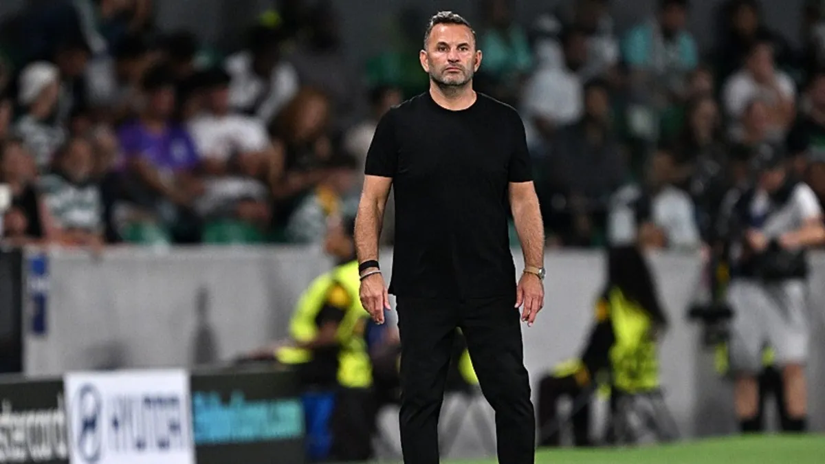 Galatasaray'da Okan Buruk Trabzonspor maçı öncesi konuştu! Thomas Reis'i analiz ettik